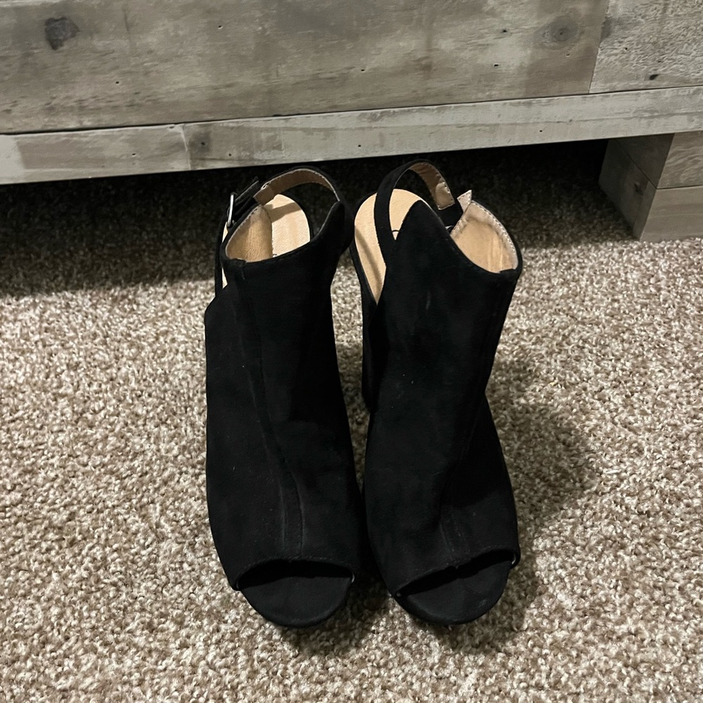 Cathy Jean platform heels